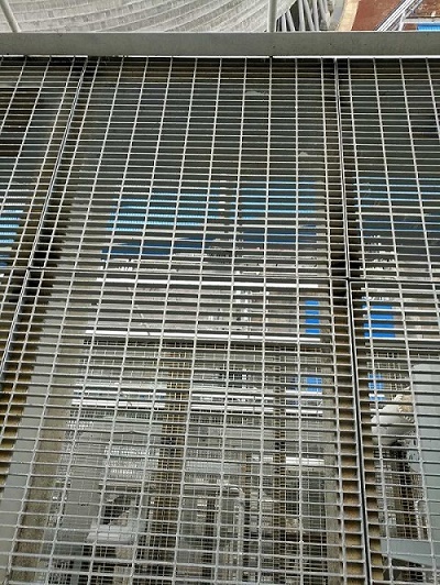 壓焊鋼格板.jpg 壓焊鋼格板.jpg